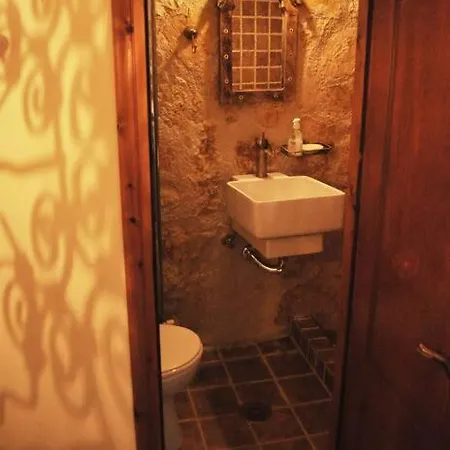 Stone Pool House Gouvia Vilă *