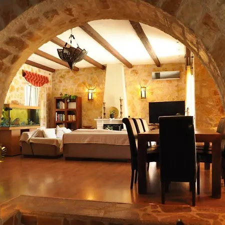 Stone Pool House Gouvia